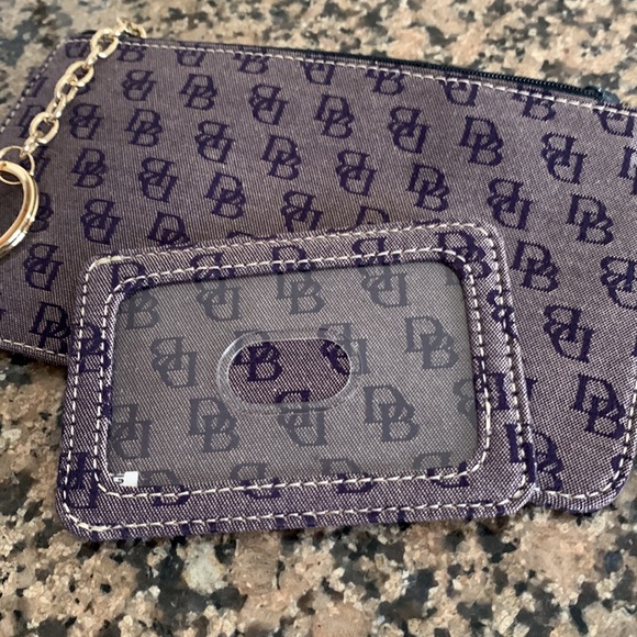 Dooney & Bourke Wristlet with ID Card - Picture 1 of 10